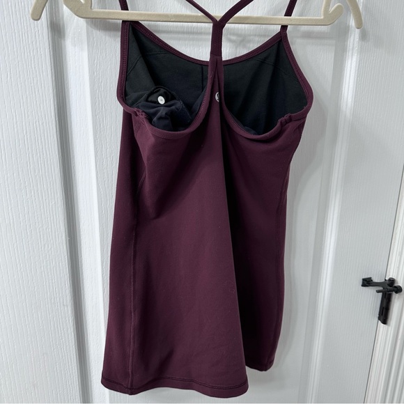 Size 6 Lululemon Power Y Tank - Picture 3 of 4